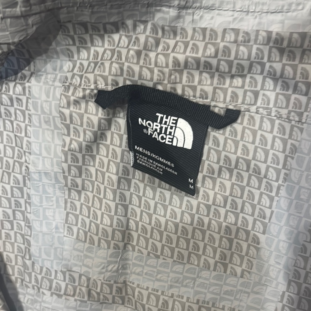 The North Face Gray Windbreaker Lightweight Weather-Resistant - Picture 3 of 5